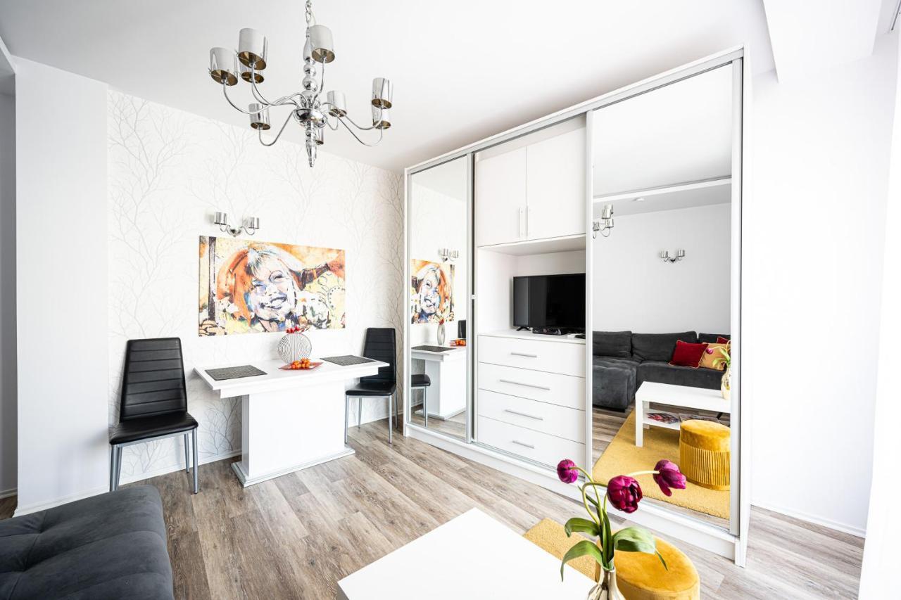 Saint Seven Apartman Szeged Kültér fotó
