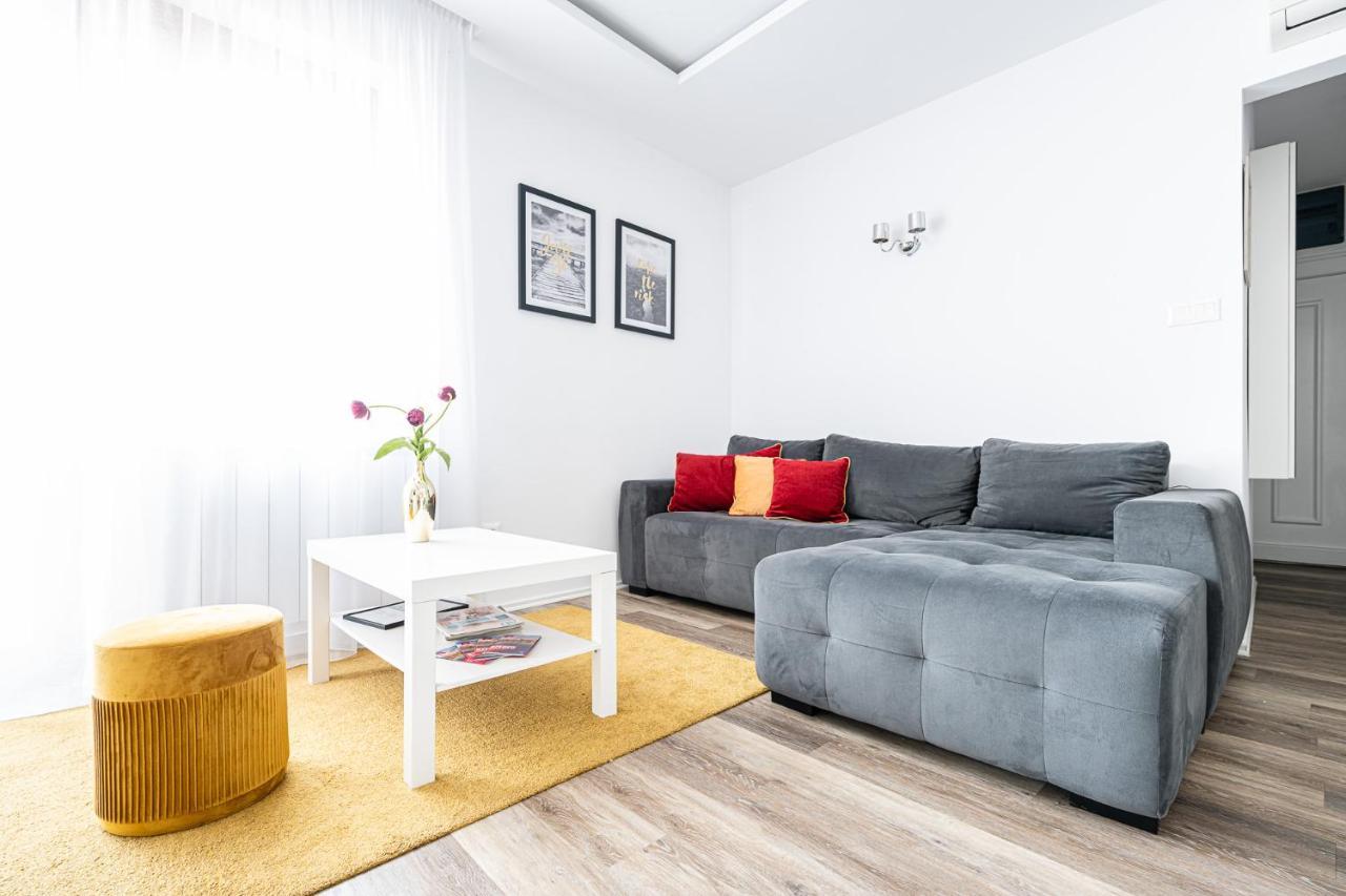Saint Seven Apartman Szeged Kültér fotó